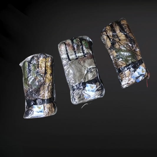 Camo Winter Gloves | Stay Warm and Stylish in the Great Outdoors